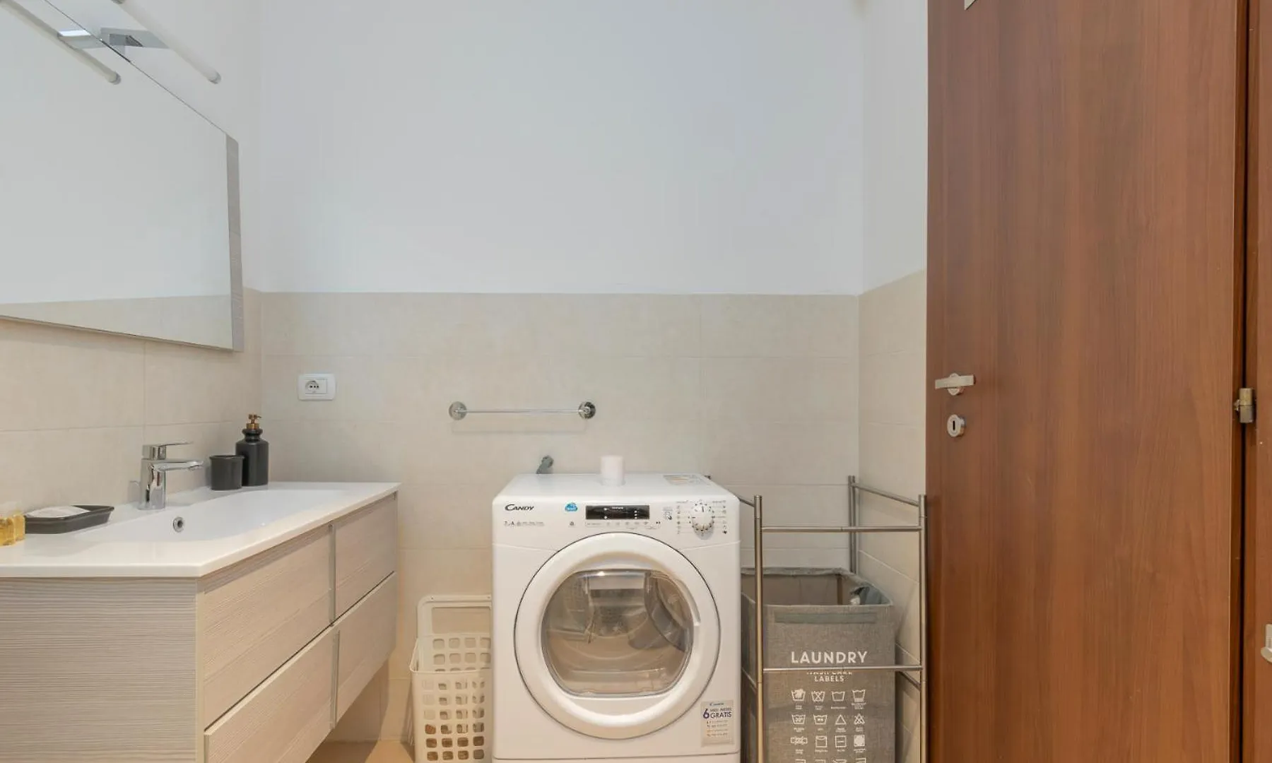 I Host Apartment - Binda 20 Milan Italy